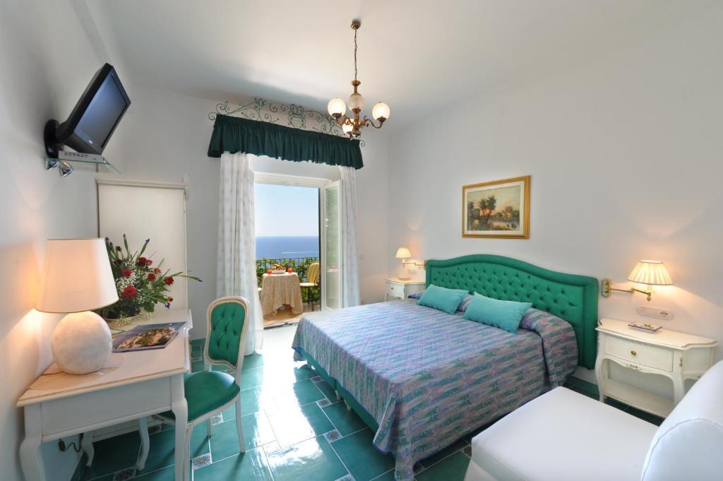Hotel Pellegrino Praiano Chambre photo