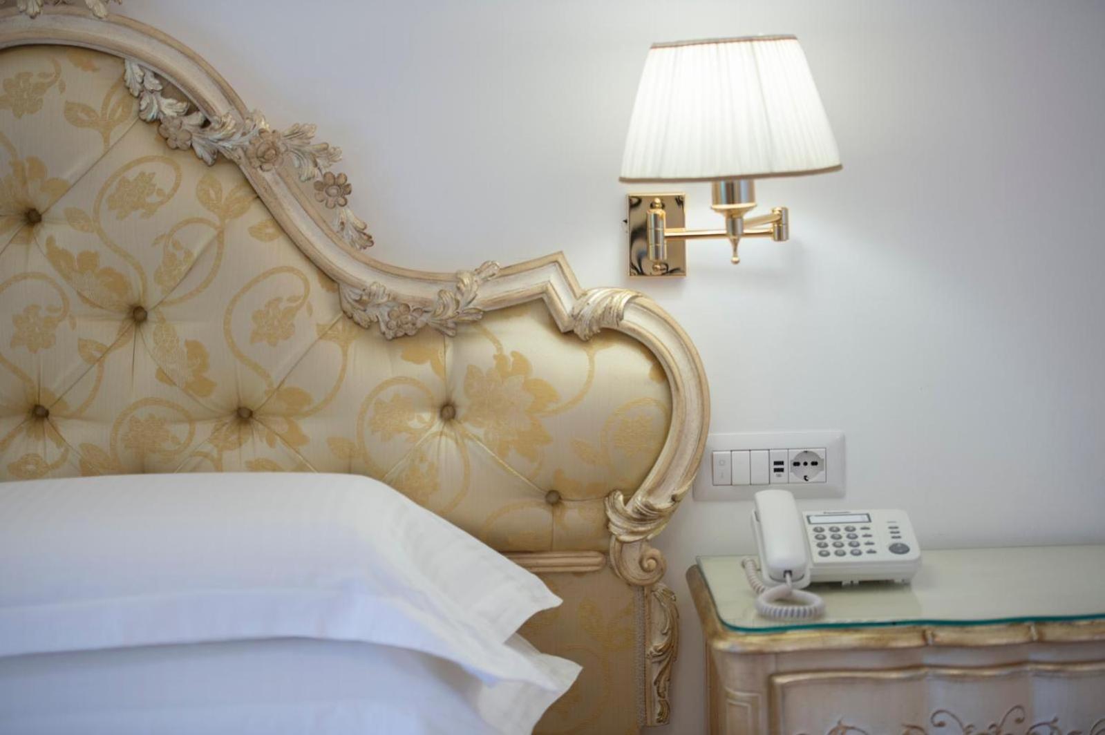 Hotel Pellegrino Praiano Extérieur photo