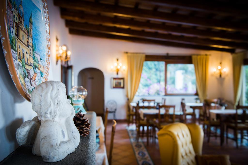 Hotel Pellegrino Praiano Extérieur photo